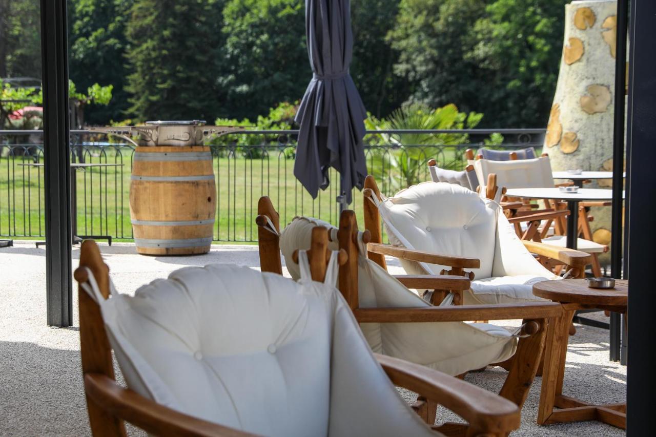 Sequoias Golf & Ressort Hotel Ruy-Montceau Bagian luar foto