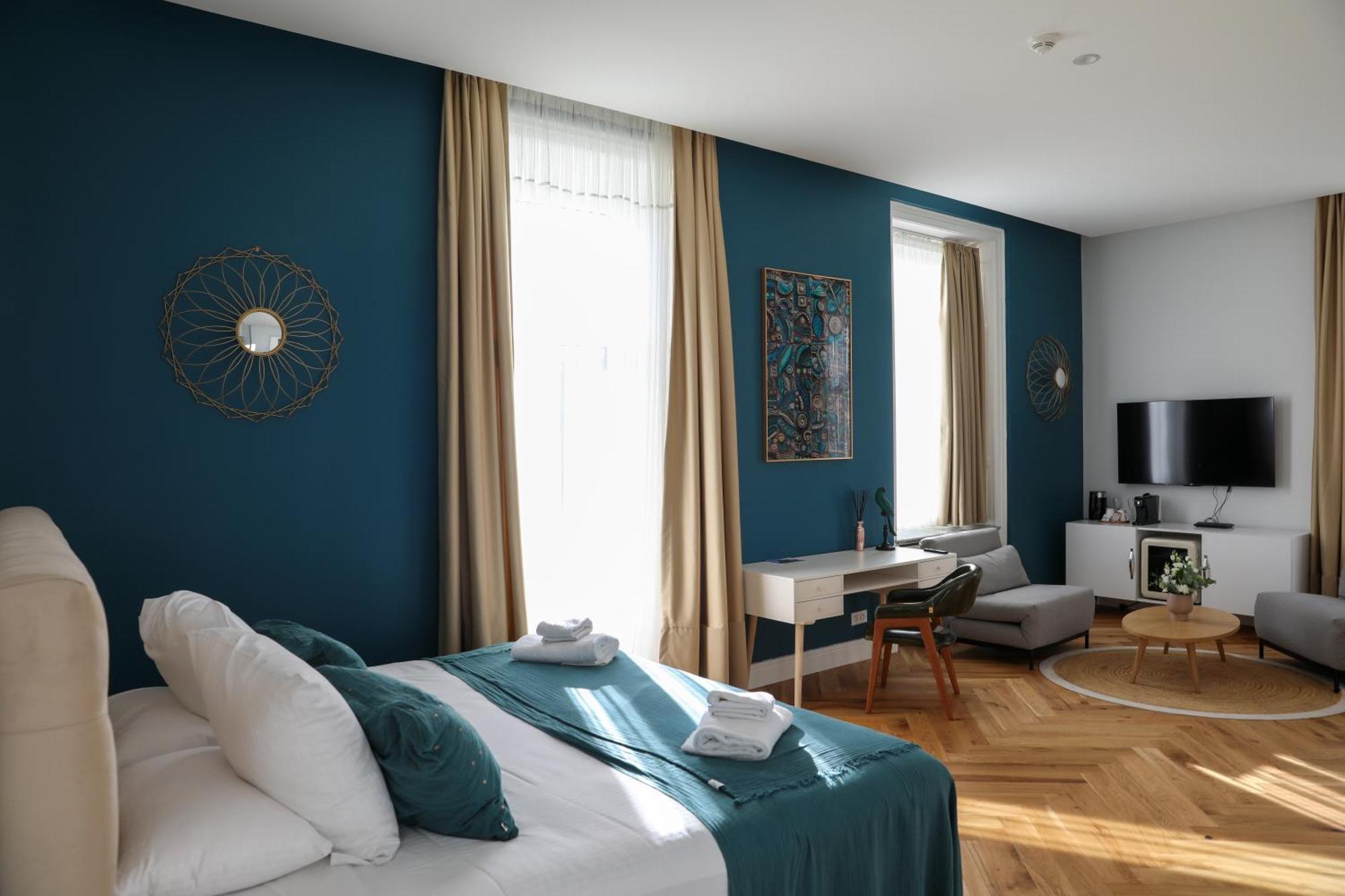 Sequoias Golf & Ressort Hotel Ruy-Montceau Bagian luar foto